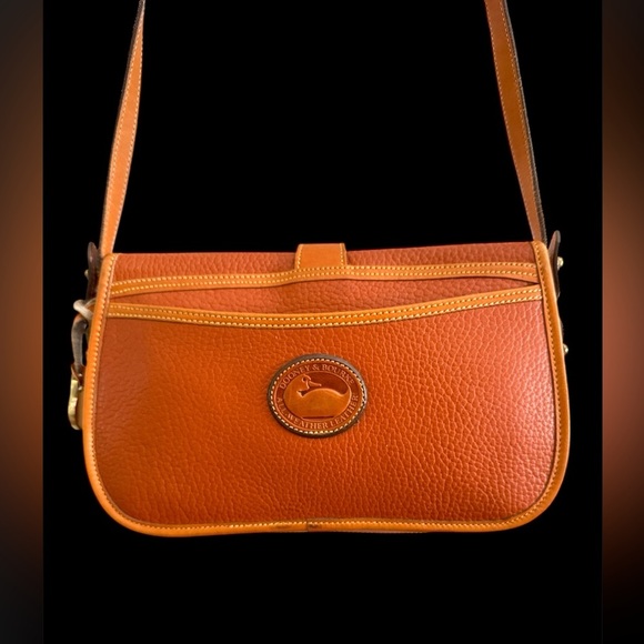 Vintage Dooney and Bourke burnt orange Saddle Crossbody Bag - Picture 5 of 9